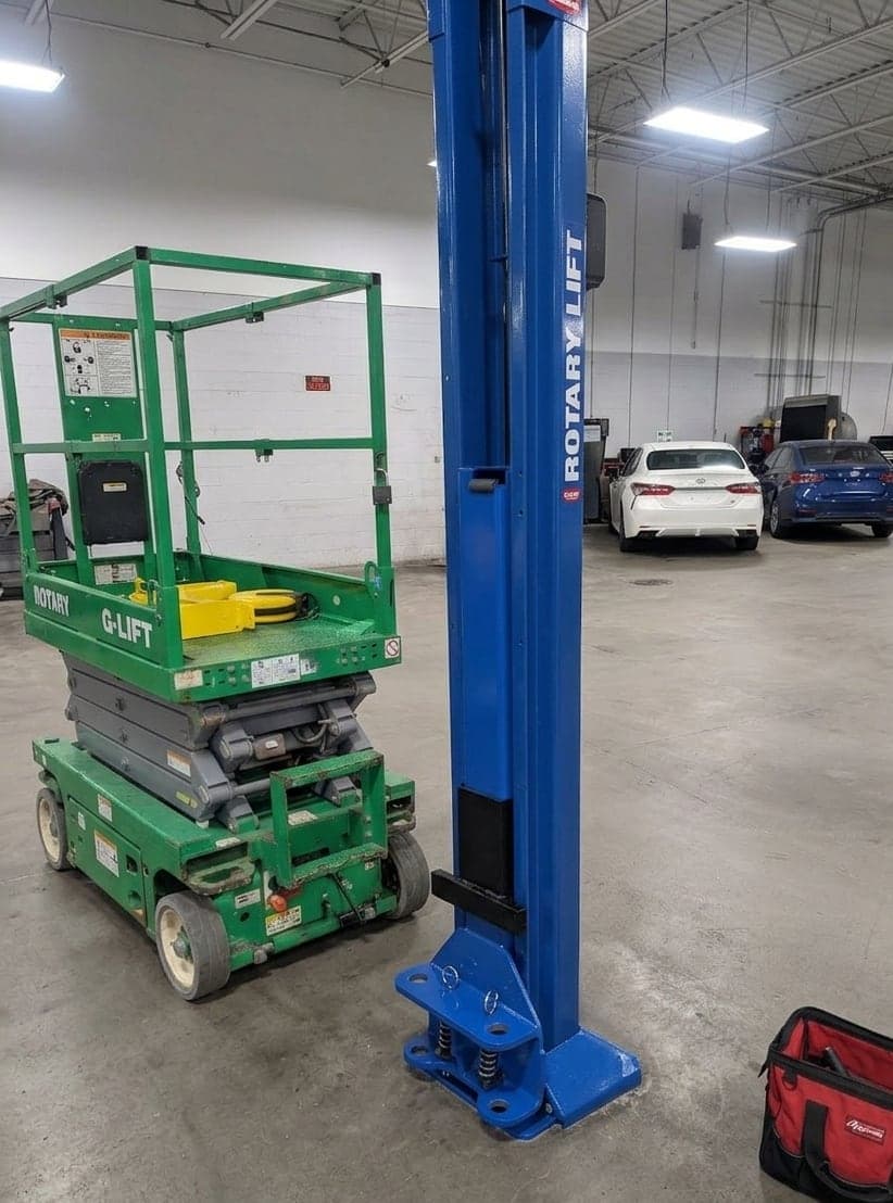 Rotary Lift column stripped down for a carriage replacement